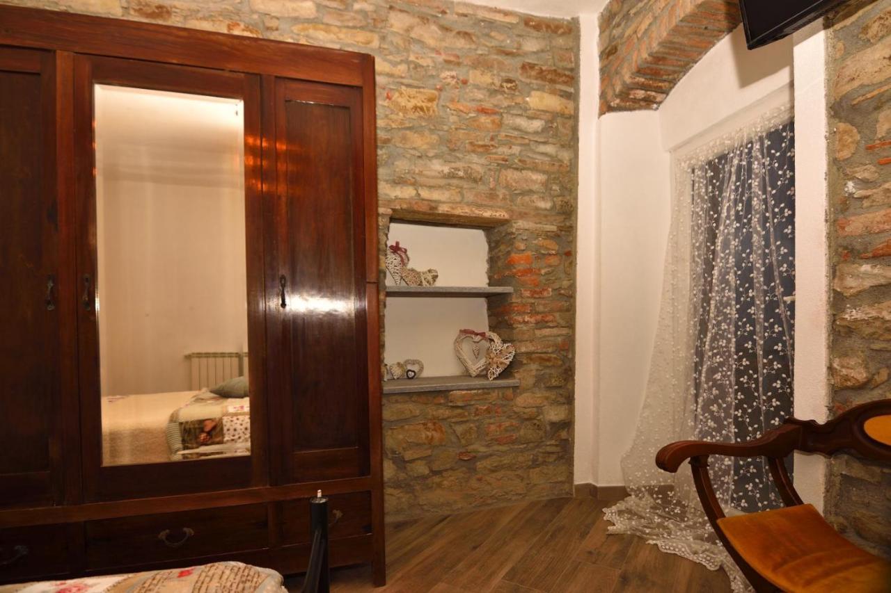 ホテル Il Borgo Del Castello Cremolino エクステリア 写真