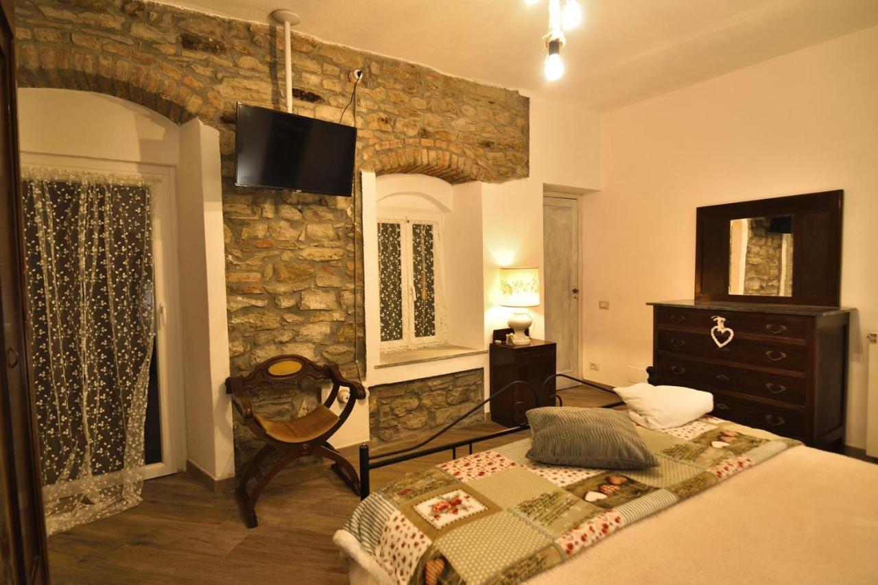 ホテル Il Borgo Del Castello Cremolino エクステリア 写真